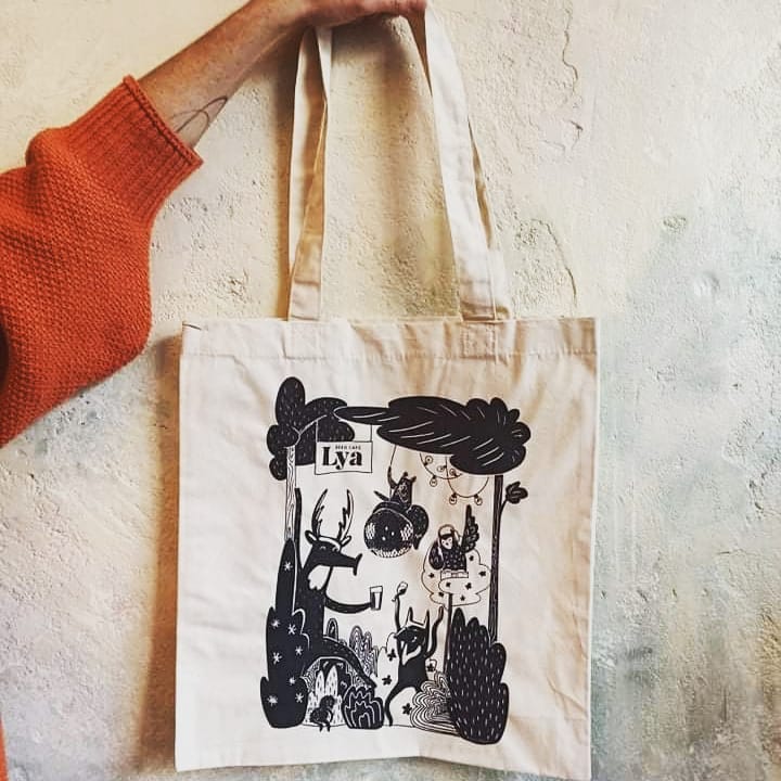 Lya Tote Bag